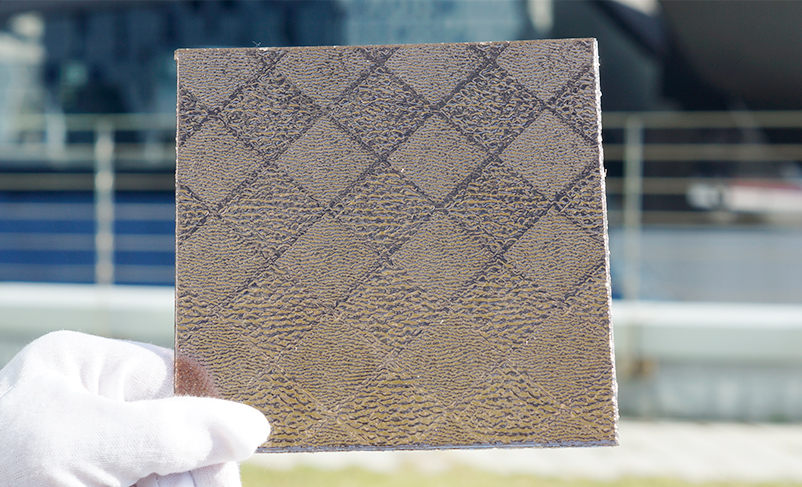 브라운 사각엠보